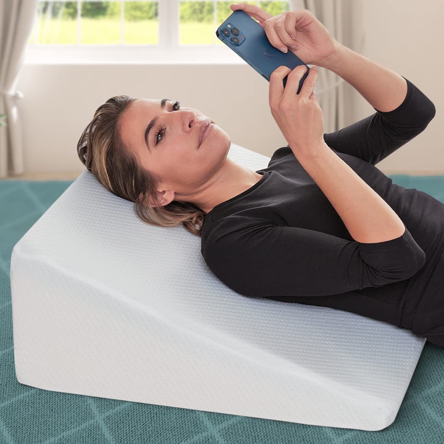 https://p.globalsources.com/IMAGES/PDT/B5886324816/Bed-pillow-memory-foam-Wedge-Pillow-Triangle.jpg