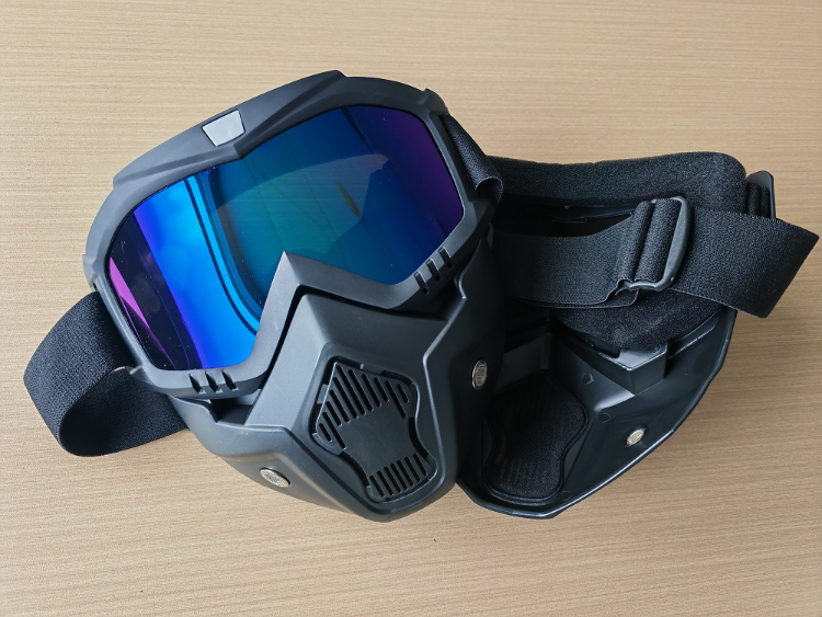 Bulk Buy China Wholesale Full Face Protection Anti Fog Airsoft Ski  Halloween Cs Game Cosplay Motocross Eyewear Cycling Glasses Mask Riding  Goggles Shield $1.75 from Shenzhen Shengpinchuang Industrial Co., Ltd.