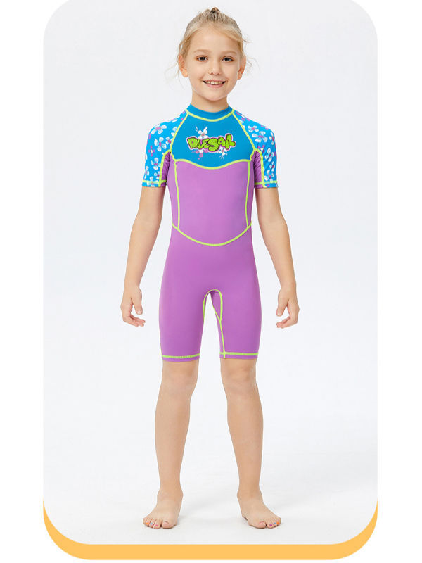 Full Long Sleeve 3mm Neoprene Pink Thermal Swimsuit Wet Suits for Child -  China Girls Wetsuit and Diving Suit price