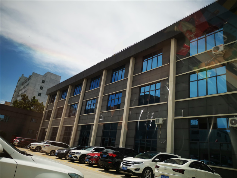 Buy Wholesale China Selfadjust Smart Color Change Photochromic Car