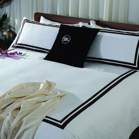 The Ritz-Carlton Hotel Shop - Bath Mat - Luxury Hotel Bedding, Linens and  Home Decor