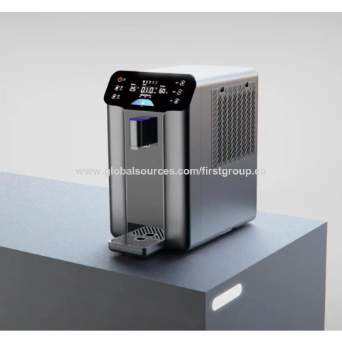 2023 NEW portable water generator which extracts water from the air