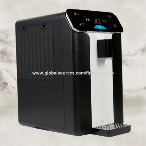 2023 NEW portable water generator which extracts water from the air