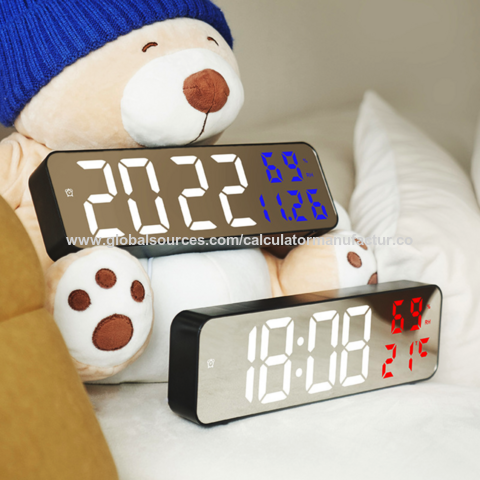 Source Mini horloge de bureau LCD pour enfants Accessoire intérieur pour  voitures Réveil numérique Horloge de table on m.alibaba.com