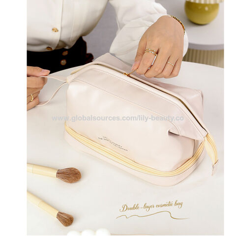 Large Capacity Stylish Leather Cosmetic Bag Portable Women Travel