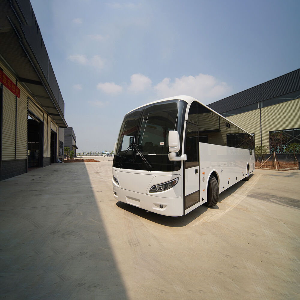 Buy Wholesale China 10-12 M 45-60 Seats Guangtong Diesel Engine ...