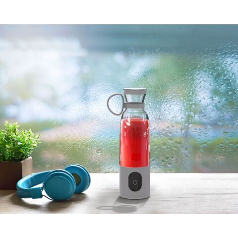 https://p.globalsources.com/IMAGES/PDT/B5911546508/White-portable-blender.jpg