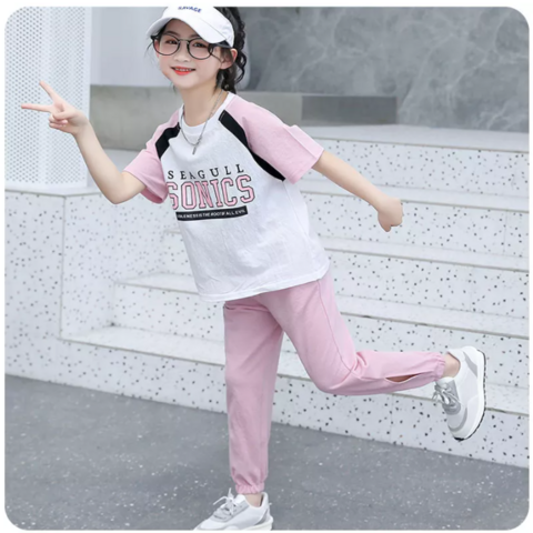 Achetez en gros Ensemble De Vetements Pour Filles Ensemble De Vetements Pour Enfants Costume Pour Filles Tenue D ete a Manches Courtes Vetements De Sport Chine et Tenue Pour Filles a 6.75 USD