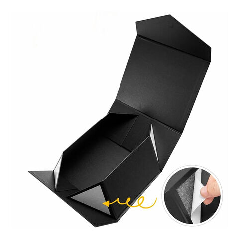 Custom Printed Logo Recycled Cardboard Underwear socks clothing Packaging  Carton Luxury Magnetic Gift Box With Lid