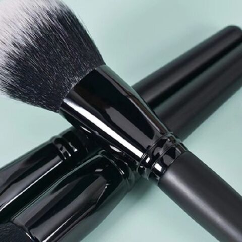 https://p.globalsources.com/IMAGES/PDT/B5915530755/makeup-brush-set.jpg