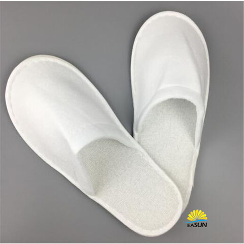 Disposable hot sale travel slippers