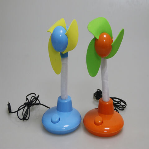 Attraktiver Mini-Ventilator: Tragbares und stilvolles Kühlgerät