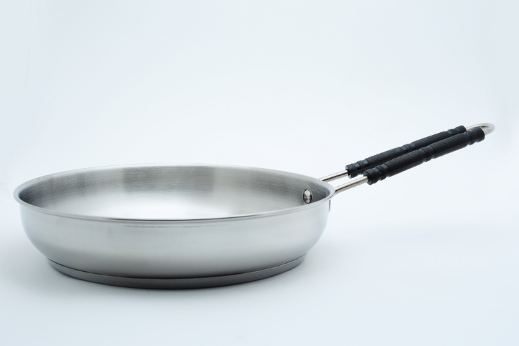 https://p.globalsources.com/IMAGES/PDT/B5916416374/Cookware-Sets-Stainless-Steel-Frypan-With-Lid-Non.png