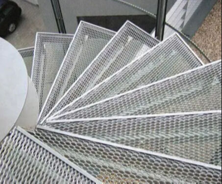 Buy Wholesale China High Quality Expanded Metal Mesh Grille For Grating & Expanded  Metal Mesh at USD 14.3