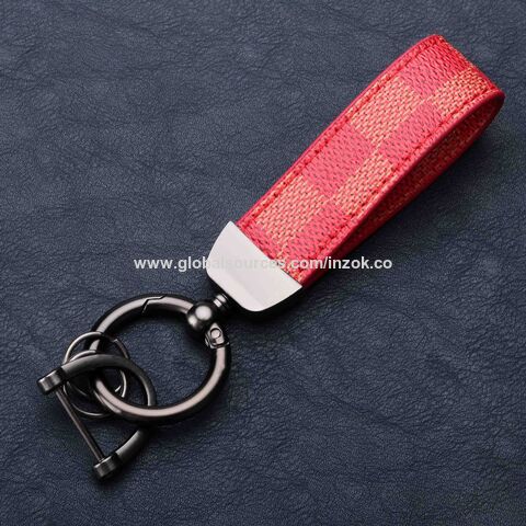 Porte-clés de voiture en alliage de zinc pour homme, femme, décoration de  voiture, cadeau de Noël parfait (rouge)