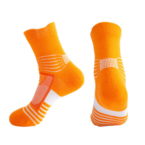 Sportsocken Mid-Tube Frottee Anti-Reibungs-Basketballsocken Outdoor Trainings-Mesh-Schweißsocken