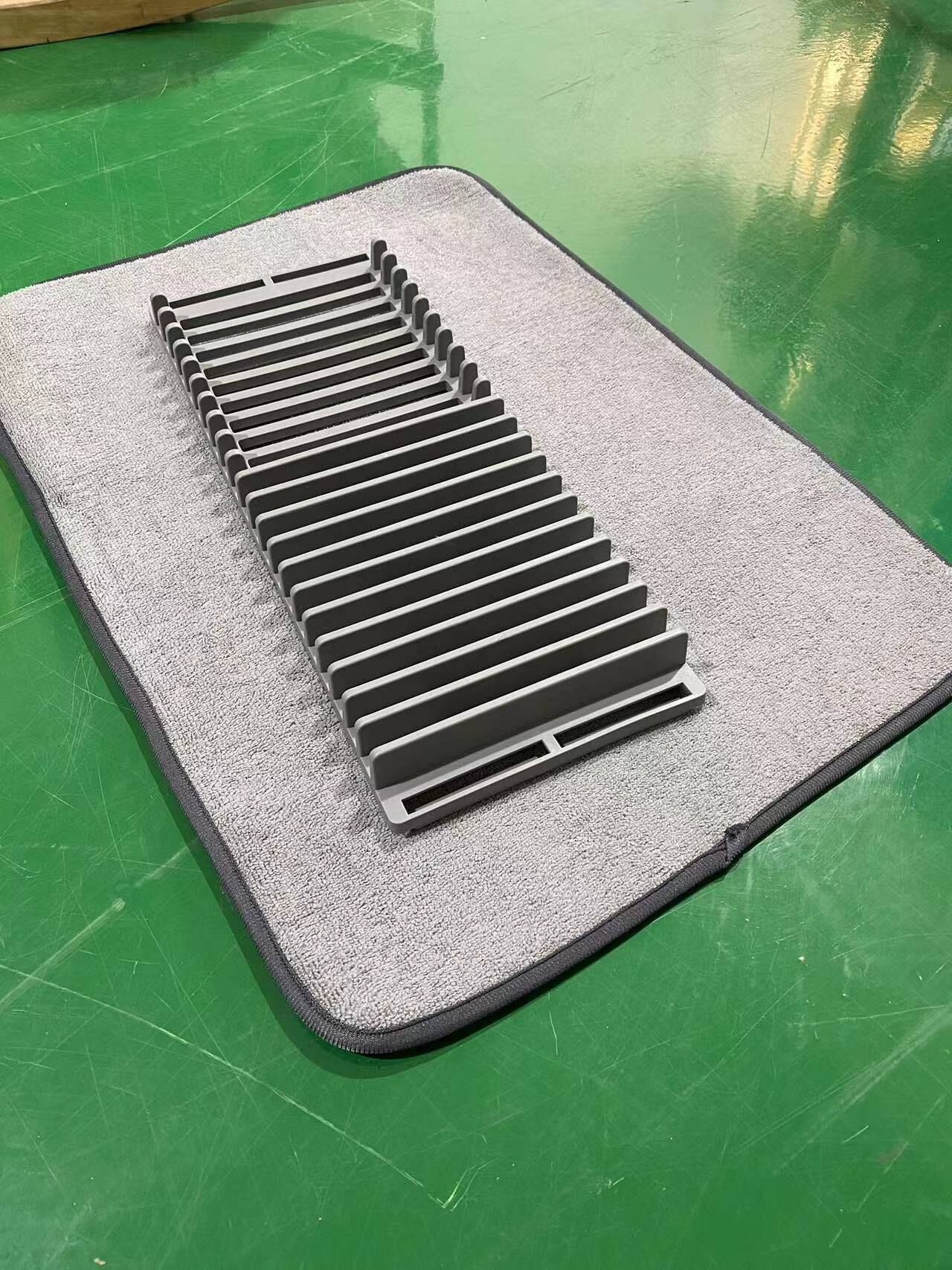 Tapis égouttoir Super Absorbant 30x40 Cm - Pour Vaisselle, Machine à Café, évier Cuisine, Antidérapant