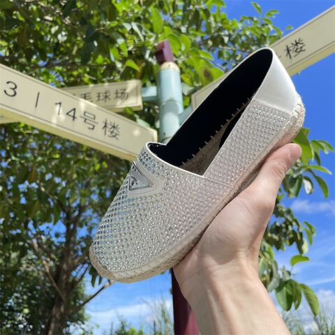 Designer Famous Brands Summer Breathable Ladies Loafers Men Flat Casual  Shoes - China Design Walking Shoes and L V Sneaker for Men Women price