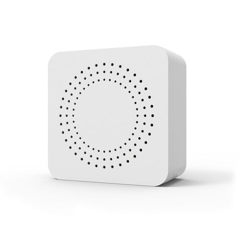 Interruptor WiFi Tuya con enchufe blanco: Elegancia de domótica