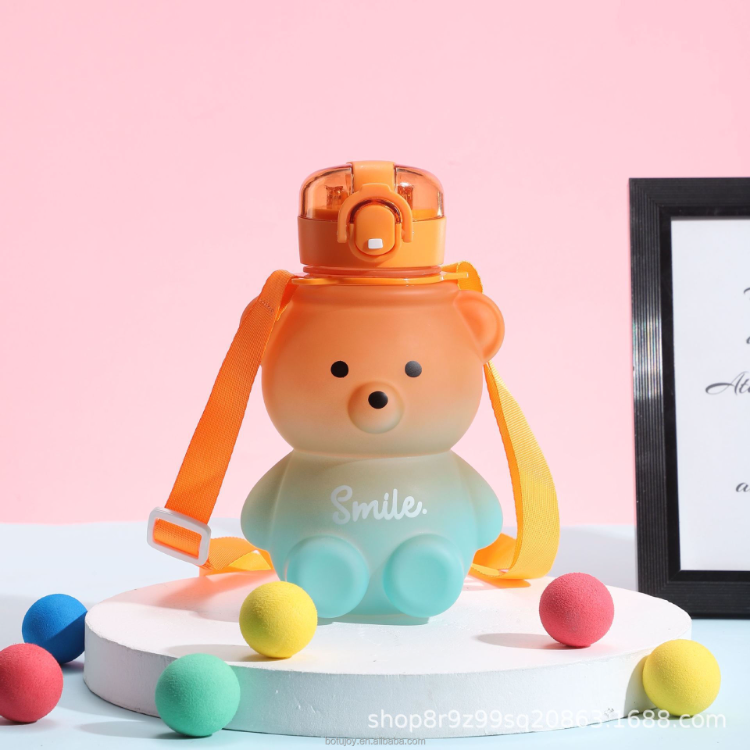 Large Capacity 800ml Kids Straw Water Bottle Cute Bear Graduated Color ...