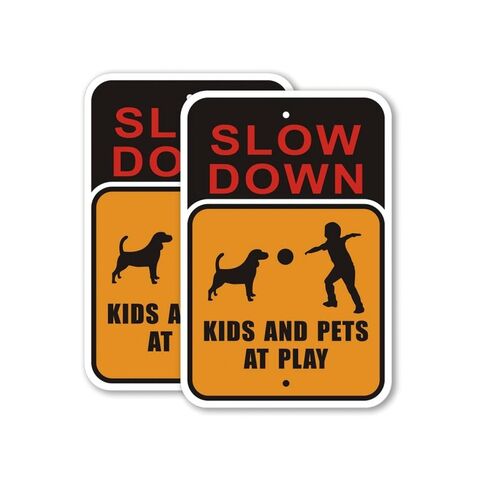 SLOW DOWN 子供とペットの標識 約40cm x 30cm