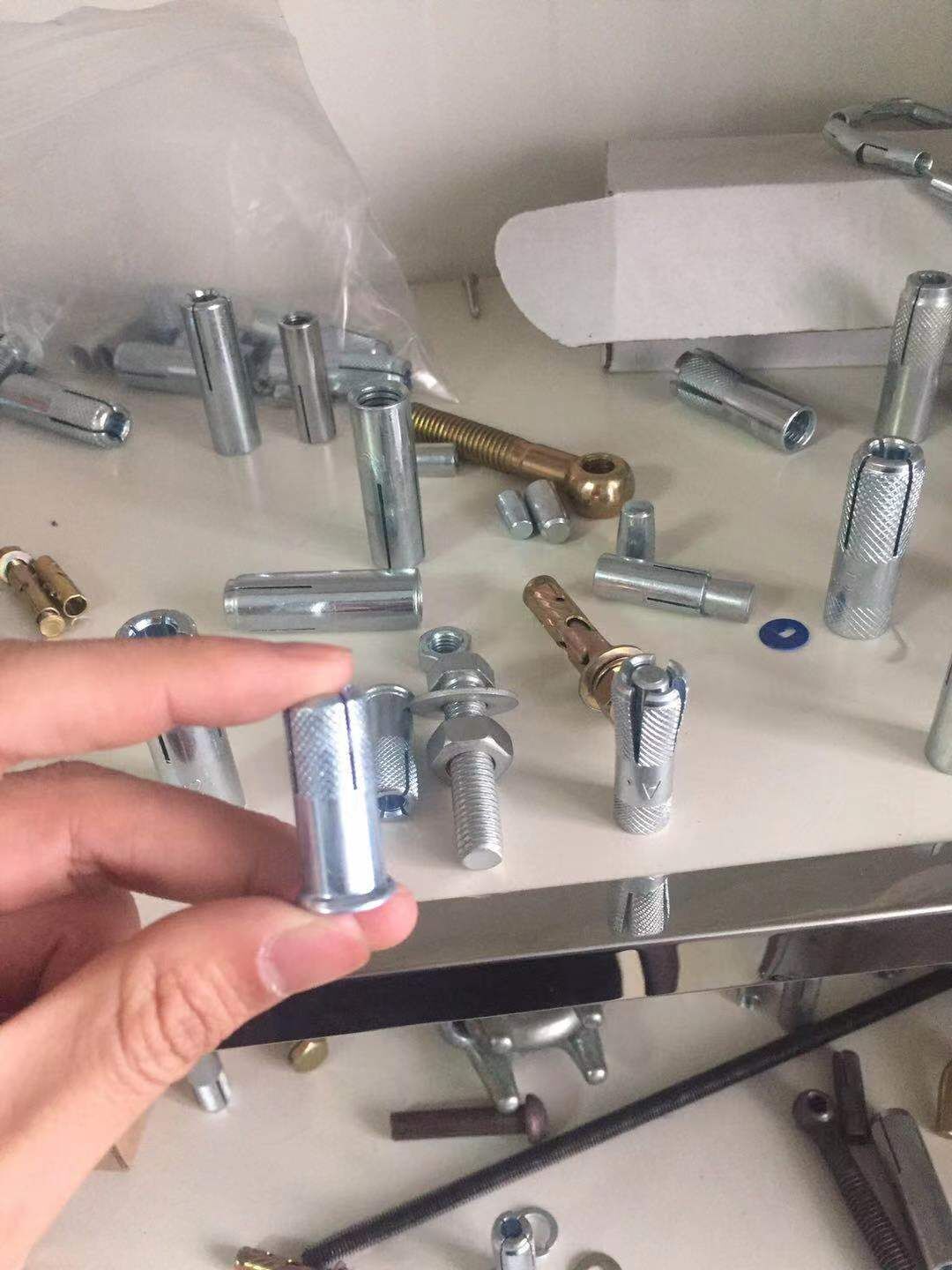 Buy Wholesale China Eta Ce Approval Dropin Anchor Gb/bsw/ansi In Zp