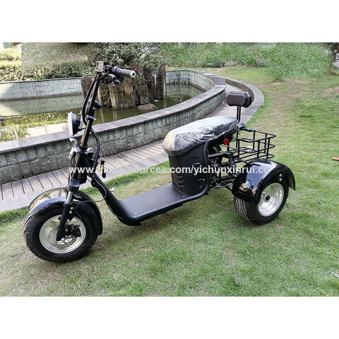 Voitures de golf de frein à disque les scooters électriques - Chine Electric  scooter pliable avec siège 800W et 4roues scooter électrique prix