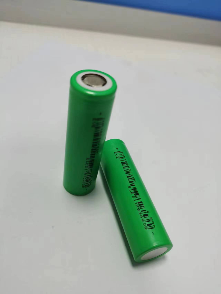 Eve 25p 18650 2500mah 30a 3 6v Li Ion Rechargeable Lithium Ion Batteries Eve 18650 3 6v Li Ion