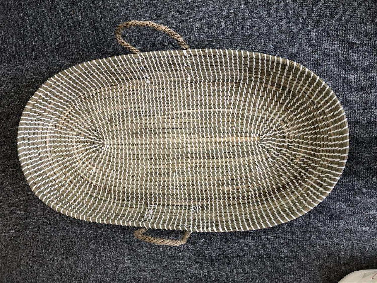 Buy Wholesale China Vietnamese Handwoven Seagrass Basket Changing Table