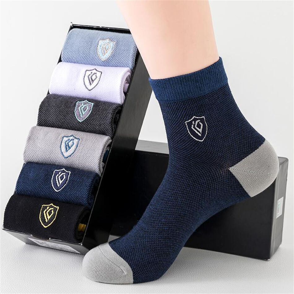 Wholesales Yellow Men Fashion Leisure Sports Socks Cotton Scok Fitness Socks  - China Socks and Fitness Socks price