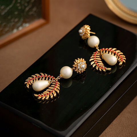Boucles d'oreilles pendantes vintage en alliage avec perles, style cour française