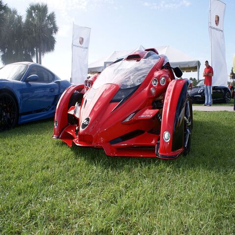 Aero 3S T-rex RR kaufen - 2021 Campagna Motors T-REX® RR, 2021 Campagna Motors T-REX RR Hochdrehender 4-Zylinder-Motor