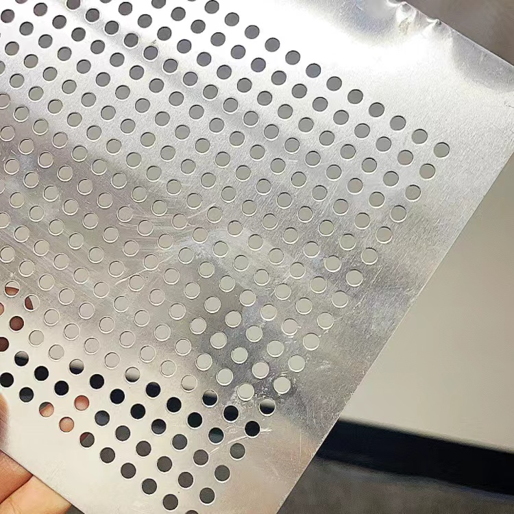 Advantages And Disadvantages Of Expanded Mesh Fencing China Wholesale Flattened Expanded Mesh