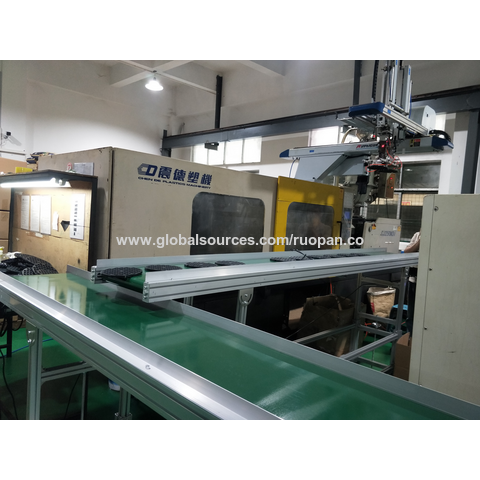 Traitement de moulage par injection de coques en plastique pour moteurs, Fabrication de moules d'injection