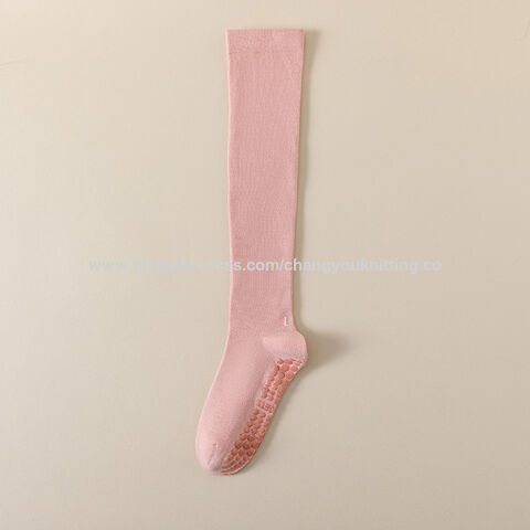 Custom Made Logo High Quality Non-slip Yoga Socks Women Ladies