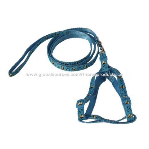 Juego de collar, arnés y correa de nailon para perros, diseños personalizados disponibles.