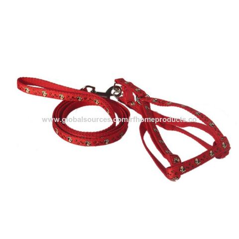 Juego de collar, arnés y correa de nailon para perros, diseños personalizados disponibles.
