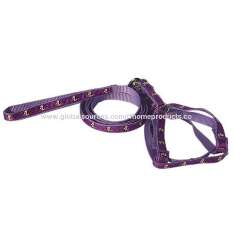 Juego de collar, arnés y correa de nailon para perros, diseños personalizados disponibles.