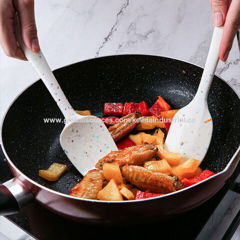 Achetez en gros Ustensiles De Cuisine En Silicone Ensemble De Cuisine Mini  Grattoir Grattoir En Silicone Chine et Spatule En Silicone à 0.88 USD