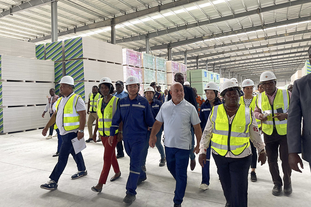 Buy Wholesale China Africa Hot Sale Moisture Resistant Plasterboard For