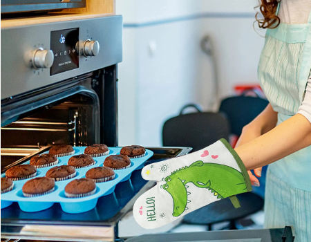 Oven Mitts and Potholders BBQ Gloves-Oven Mitts and Pot Holders with Recycled Infill Silicone supplier