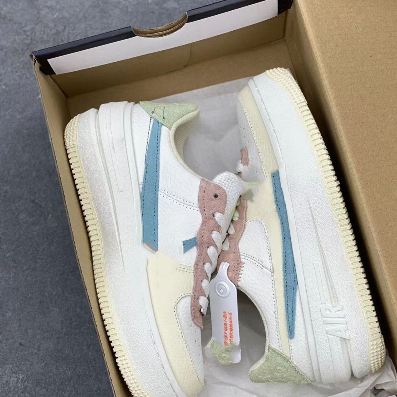 Buy Wholesale China Stockx Retro Air White Dupe Stock X Fakeed