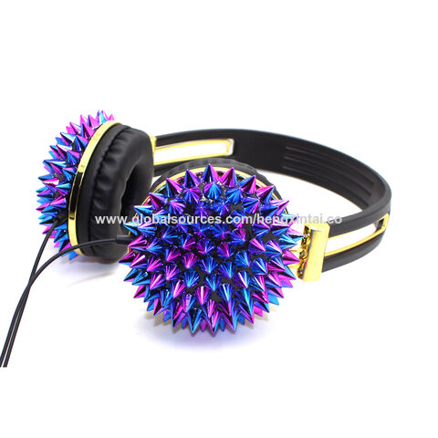 Buy Wholesale China Gaming Arrival Sharing Cute Foldable Wired Kids  Headphones With Replaceable Stickers And 85db & Wired Headphones at USD 3