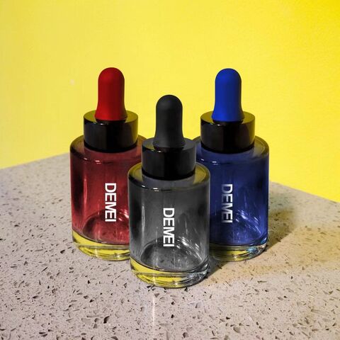 Frasco gotero de vidrio de lujo de 30 ml con nuevo diseño para aceite esencial, envase para suero para el cuidado de la piel con gotero dorado metálico