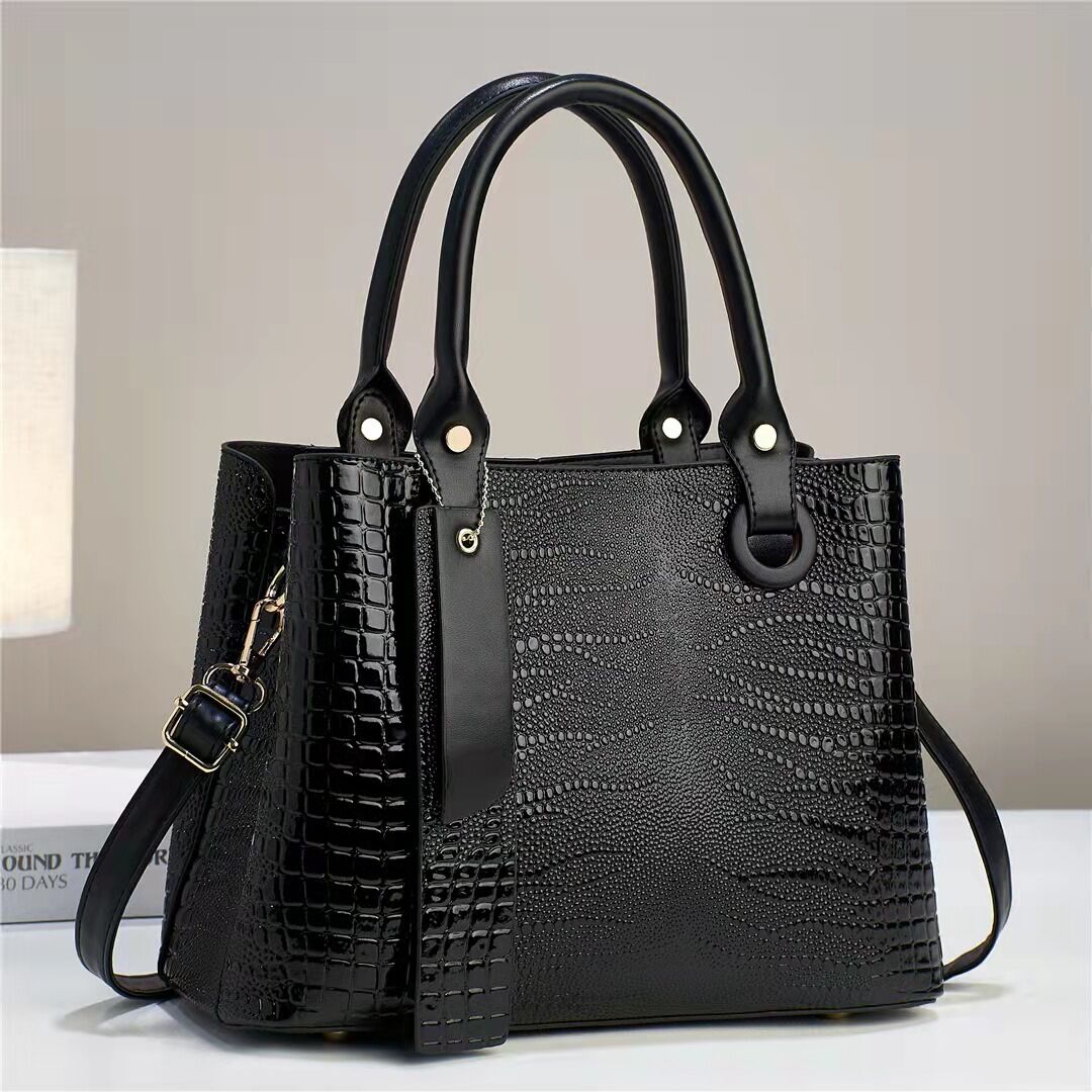 Buy Wholesale China 202311m04 Custom Logo Large Capacity Solid Color