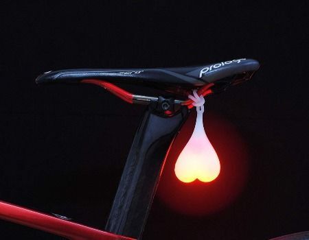 Kaufen Sie China Großhandels-Fahrrad-echtlicht-warnleuchte Für Wasserdichte  Warn-outdoor-rucksack-hängelampe und Fahrrad Echtes Licht  Großhandelsanbietern zu einem Preis von 0.9 USD