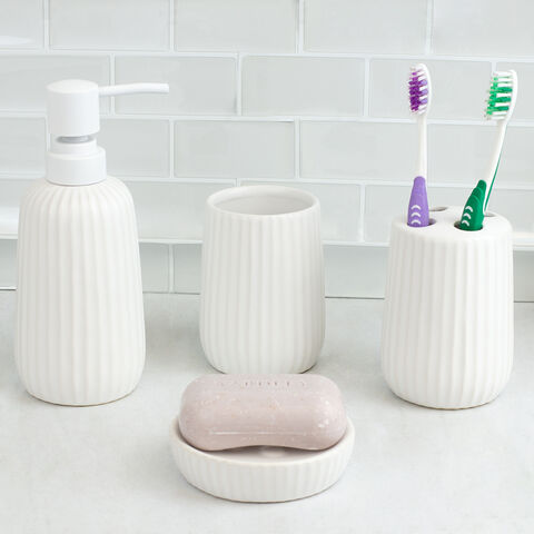 https://p.globalsources.com/IMAGES/PDT/B5989564896/bathroom-accessory-set.jpg