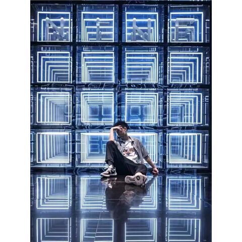 Meilleur prix Nouveau plancher de danse à LED miroir infini 3D, scène de danse à LED, panneau de danse à LED, lumière de danse à LED