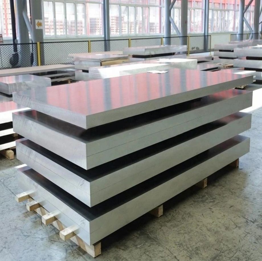 https://p.globalsources.com/IMAGES/PDT/B5990014474/steel-circle-plate.jpg