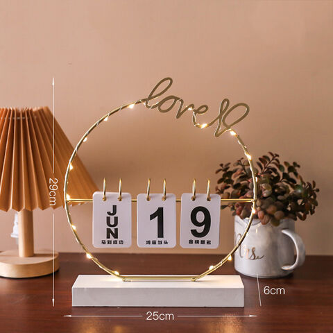 Calendario de Escritorio Metálico y de Madera Maciza para Decoración de Oficina en Casa de Uso Permanente con Arena de Madera para Decoración